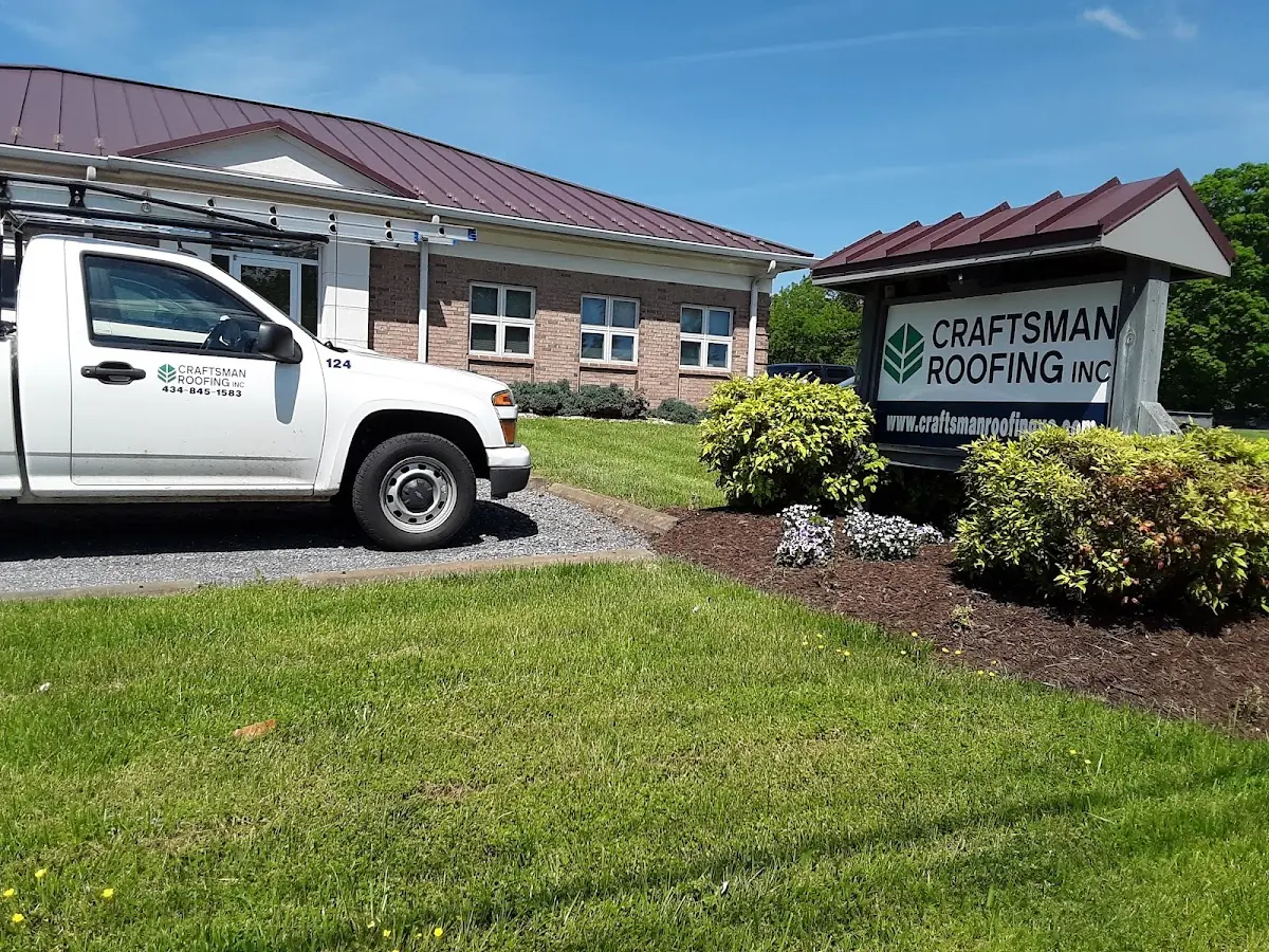 Quality Soffit & Fascia Repair by experienced craftsmen in Pleasant Hill